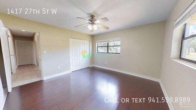 Building Photo - 1417 27th St W