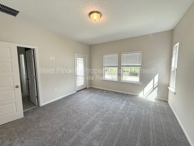 Building Photo - 2929 Fleur Ln