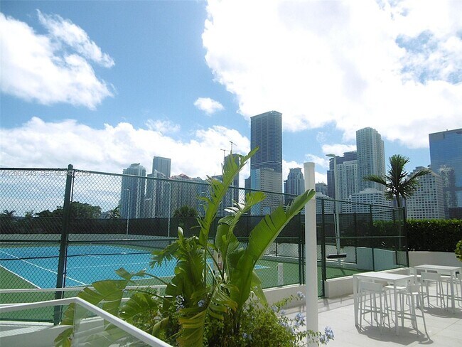 Building Photo - 770 Claughton Island Dr