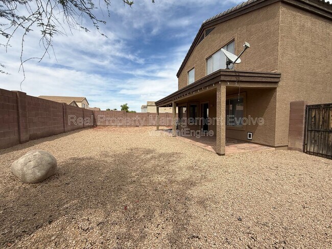 Building Photo - 1526 S 217th Dr