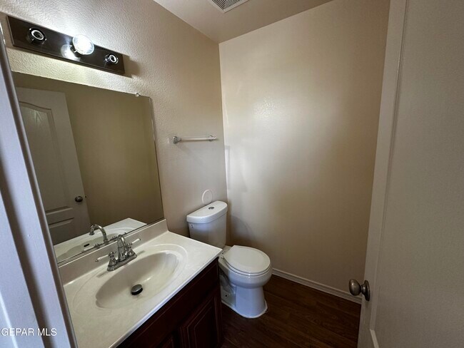 Building Photo - 14140 Meteor Rock Pl