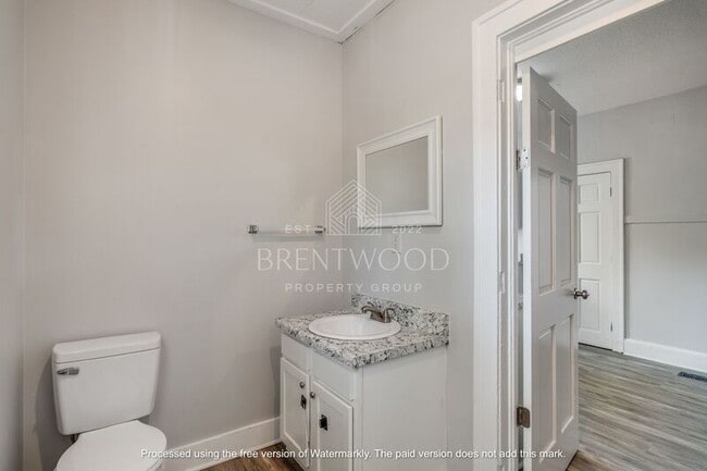 Building Photo - 3039 N Delaware St