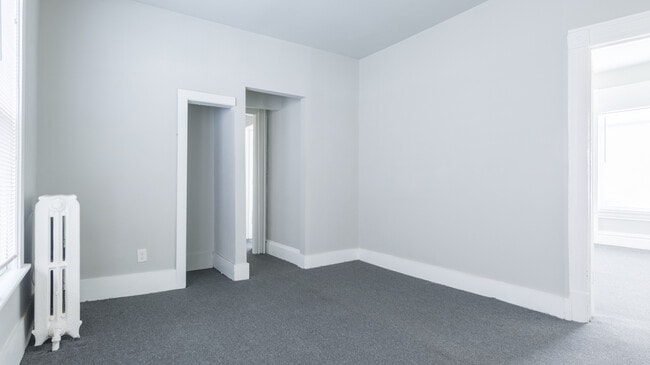 Building Photo - 2226 Glenwood Ave