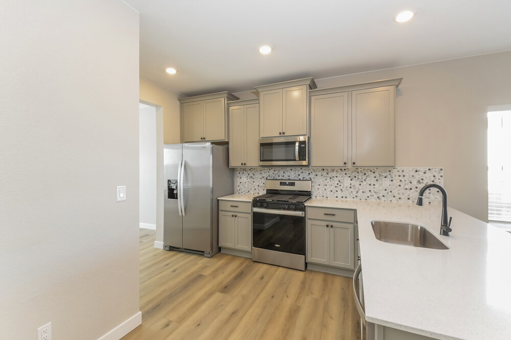 Building Photo - 9466 Yampa Ct