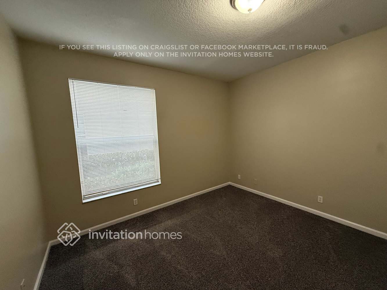 Building Photo - 9279 Madewood Ct