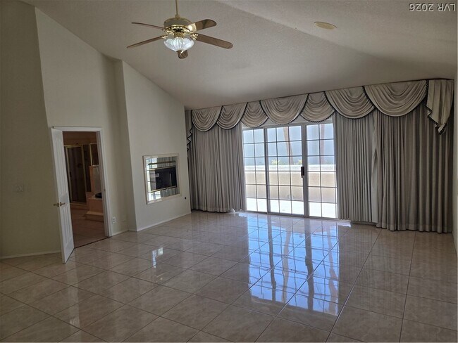 Building Photo - 3013 W Oakey Blvd