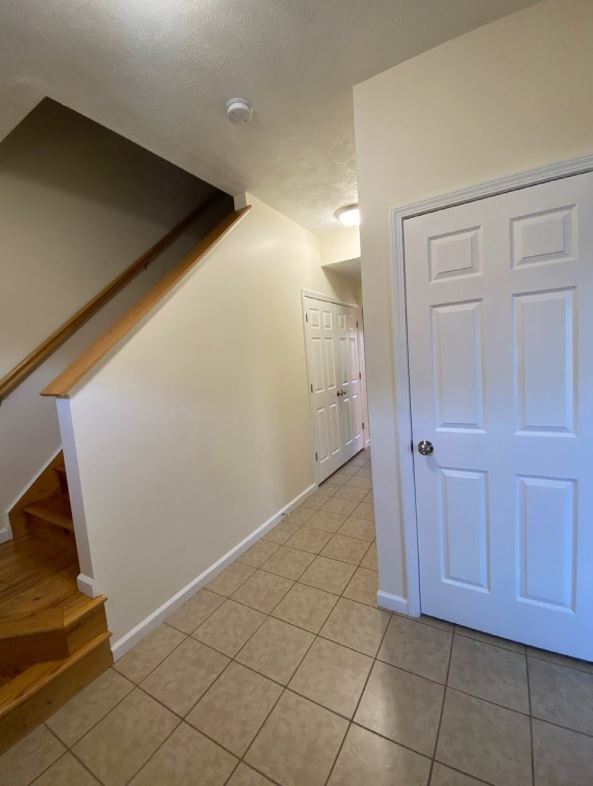 Building Photo - 204 Betsinger Rd