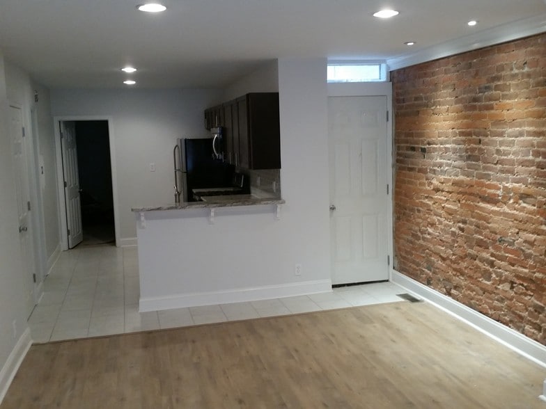 Kitchen - 816 S 5th St
