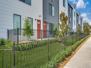 Primary Photo - 3275 Dallas St