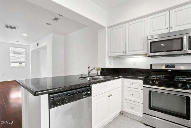 Building Photo - 15633 Odyssey Dr