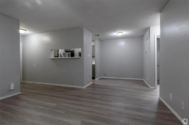 Primary Photo - 7610 Cameron Rd