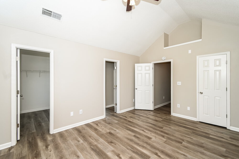 Building Photo - 3627 Lower Creek Dr