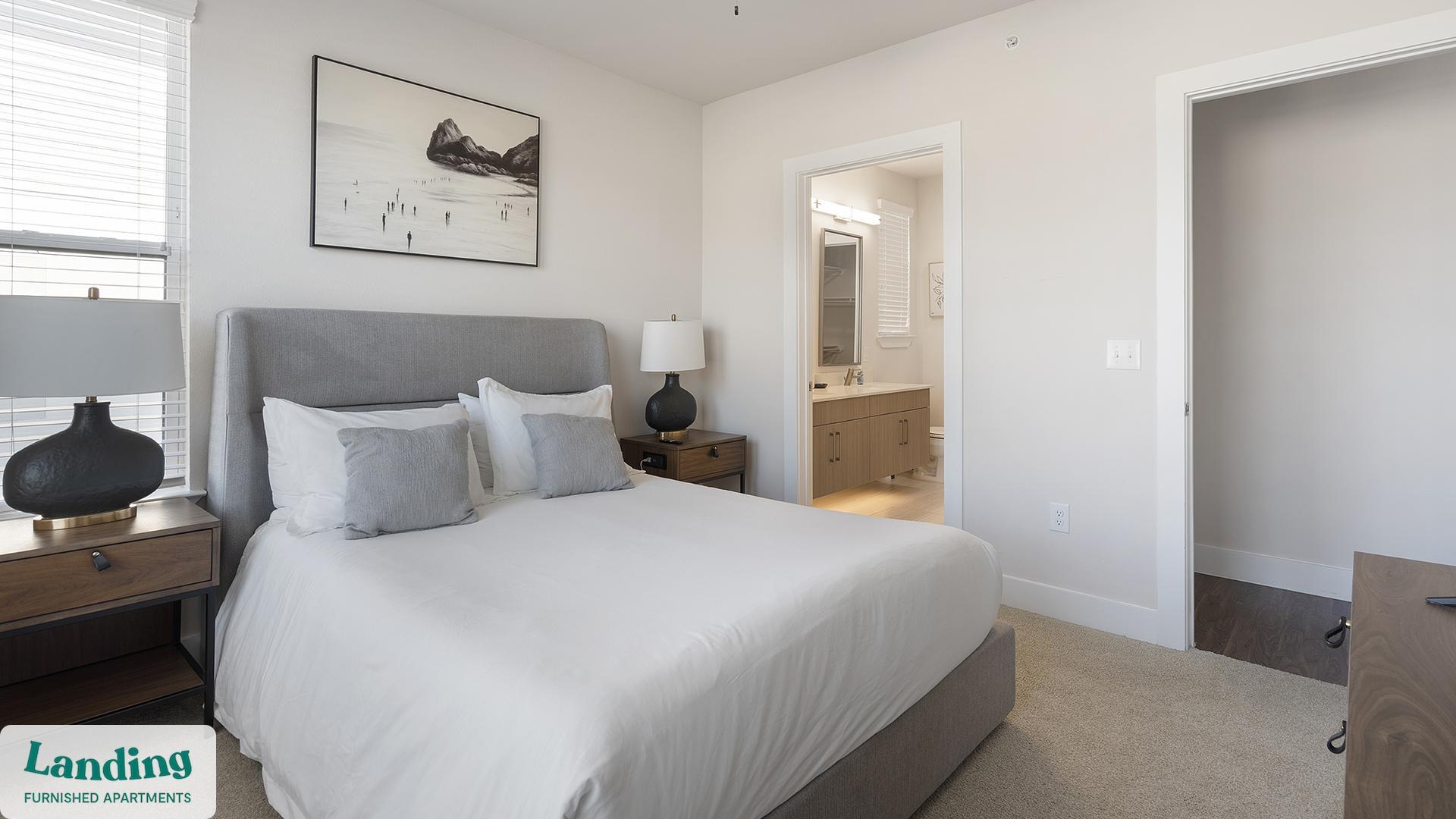 Building Photo - 15950 Chase Hill Blvd