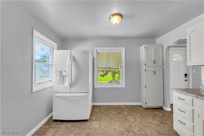 Building Photo - 15604 Benhoff Dr