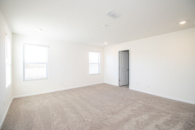 Building Photo - (Coming Soon) New 5 Bedrooms home in Indian Trail!
