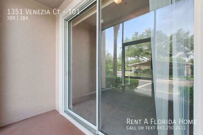 Building Photo - 1351 Venezia Ct