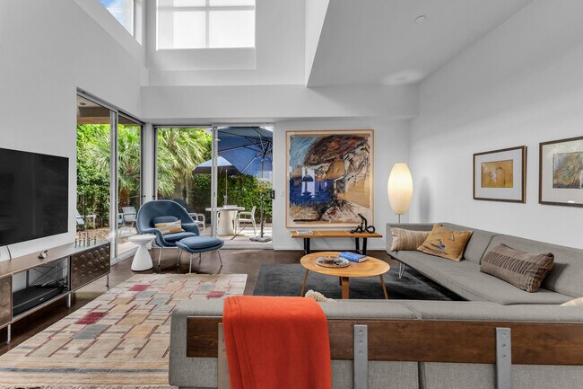 Building Photo - 3574 Penny Ln