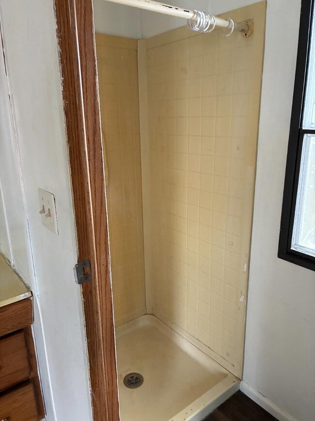 Building Photo - 2326 Sandy Ridge Dr