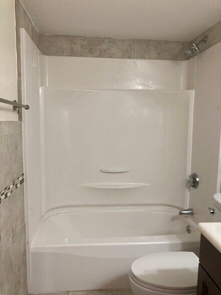 Building Photo - 41 Winter St