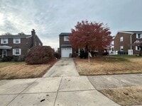 Building Photo - 1814 Napfle Ave