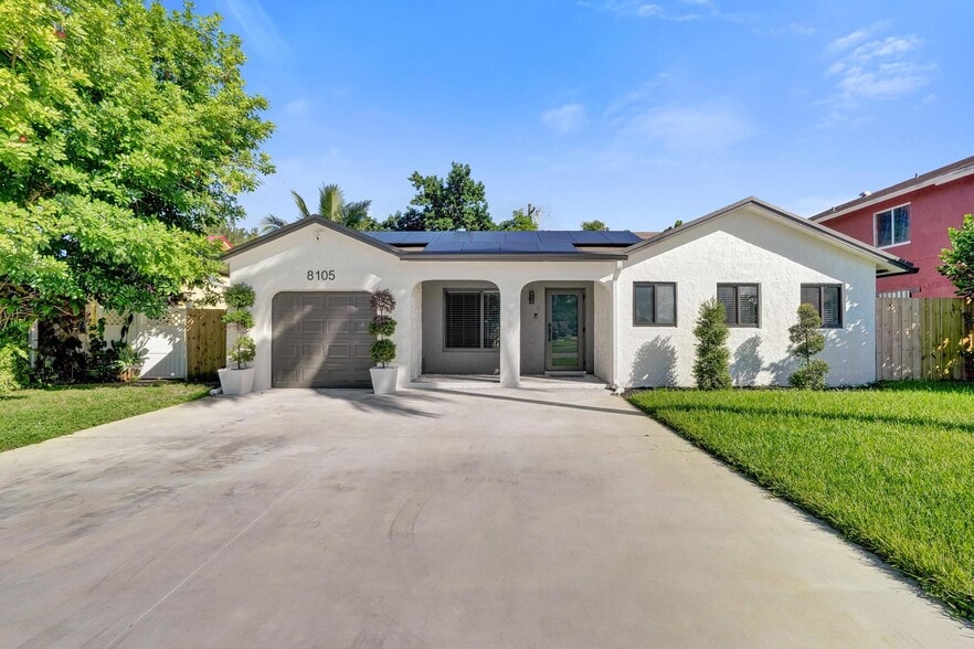 Primary Photo - 8105 SW 19th St