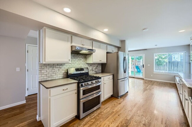 Building Photo - 8655 Boxelder Dr