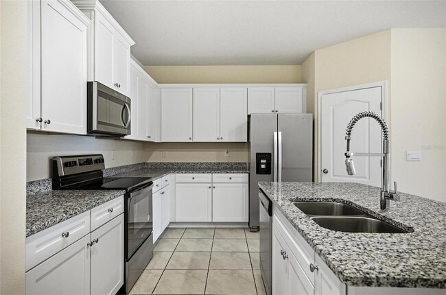 Building Photo - 165 Redbud Rd