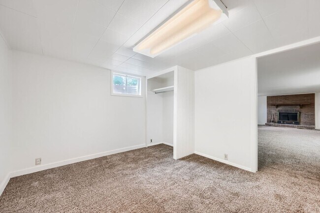 Building Photo - 120 S 42nd St