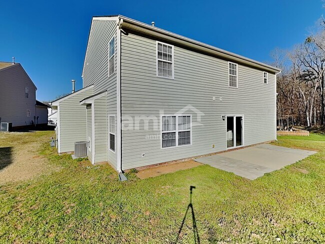 Building Photo - 4003 Paddle Wheel Ln