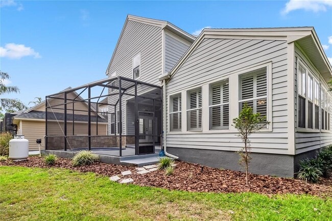 Building Photo - 1013 Maiden Terrace