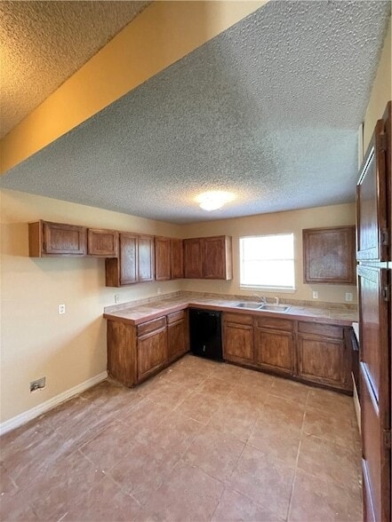 Building Photo - 2978 Kasey Ave