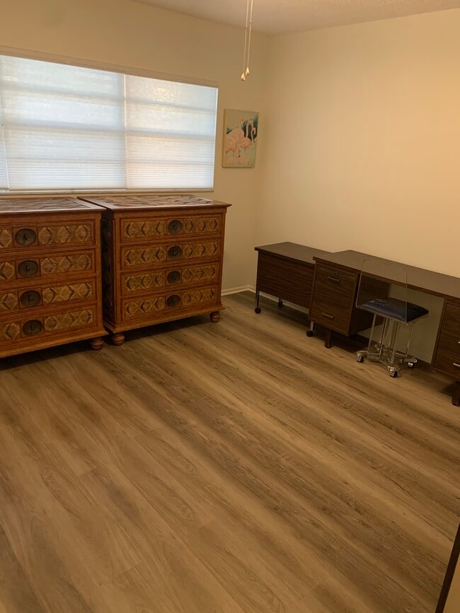 Building Photo - 2292 Costa Rican Dr