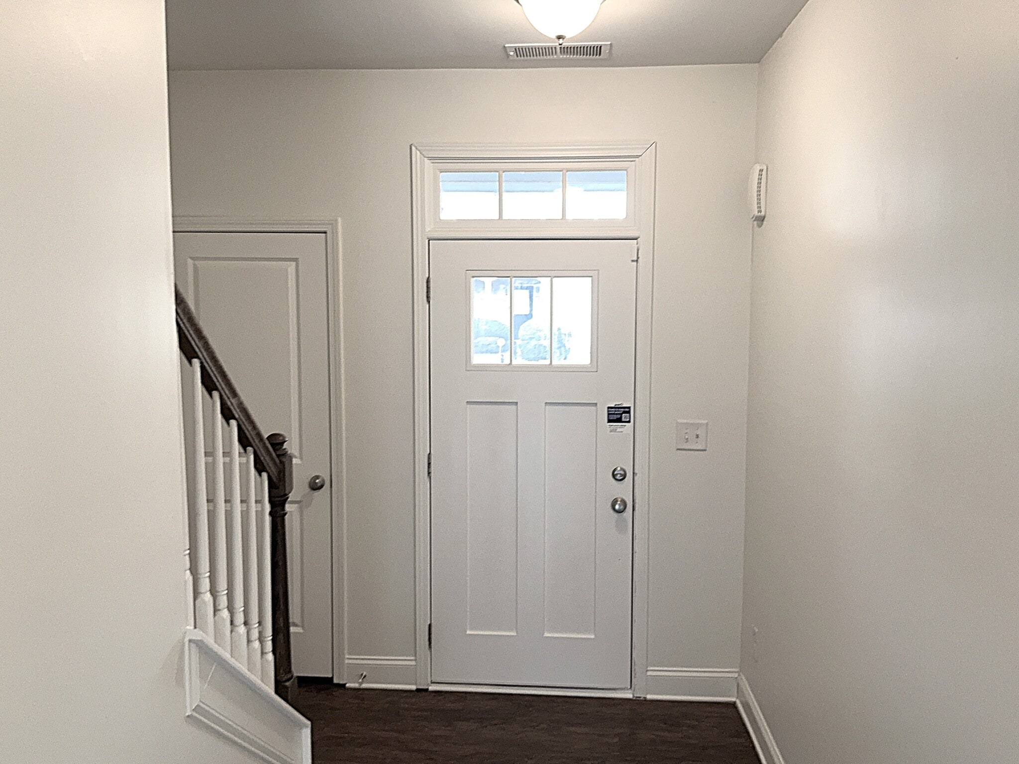 Building Photo - 1027 Monitor Ct