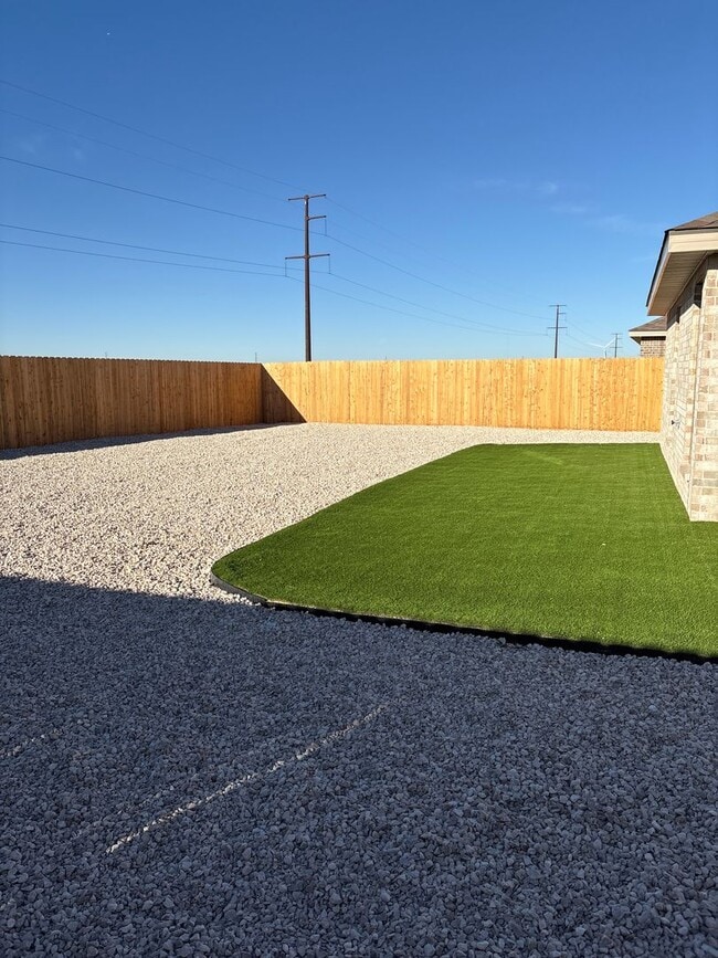 Building Photo - $500 off First Months Rent ask us how!! New, with great sunset views; 2168 Langfords' the home fo...