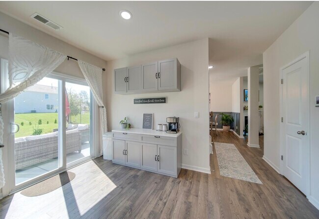 Building Photo - 9609 Margrave Dr
