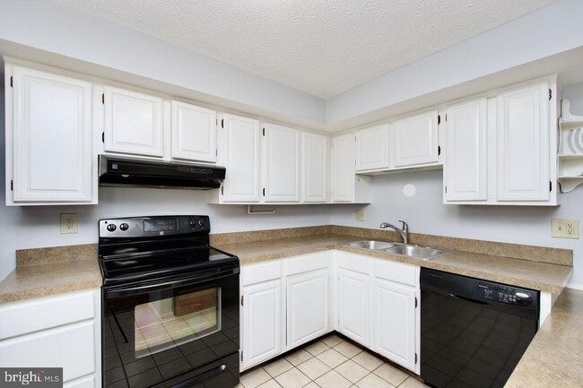 Building Photo - 11732 Mossy Creek Ln