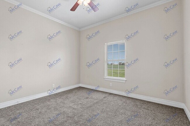 Building Photo - 301 County Rd 207