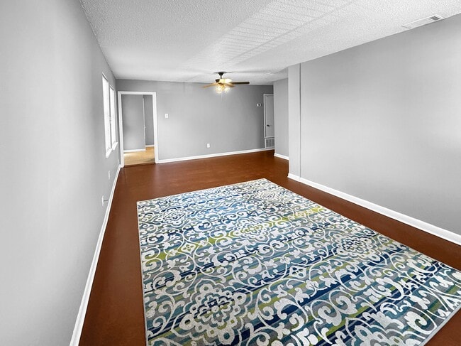 Building Photo - 3005 Magellan St