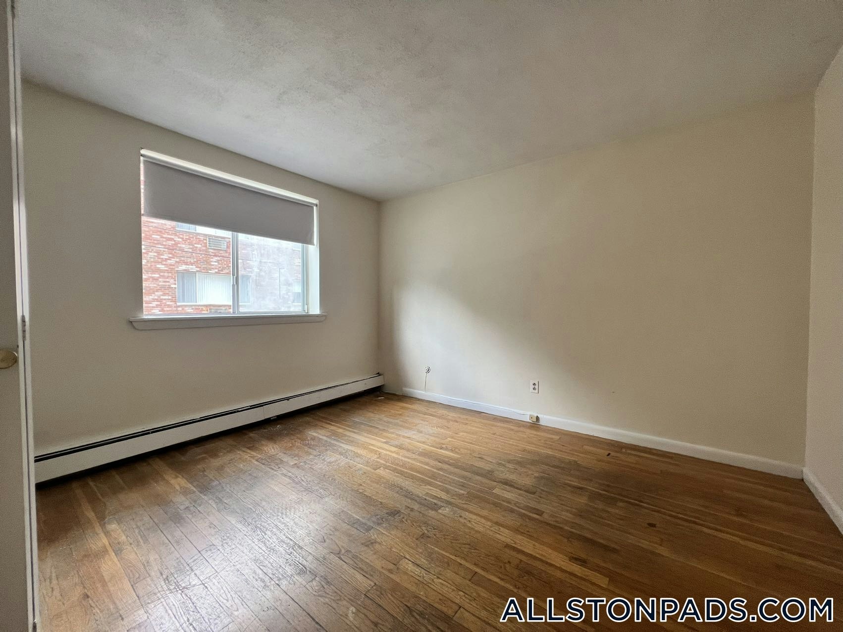 Building Photo - 88 Gardner St