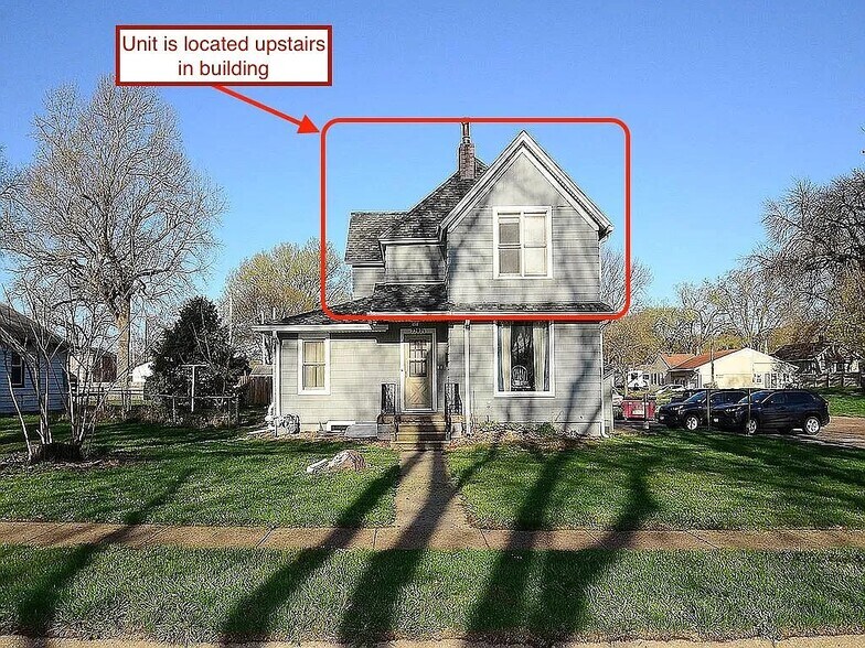 Building Photo - 2202 S Warren St