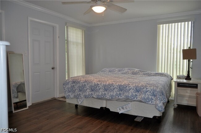 Building Photo - 1435 Alcazar Ave