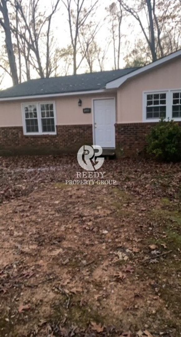 Renovated 2 bedroom Duplex in Spartanburg! 120 Becknell Dr Roebuck SC