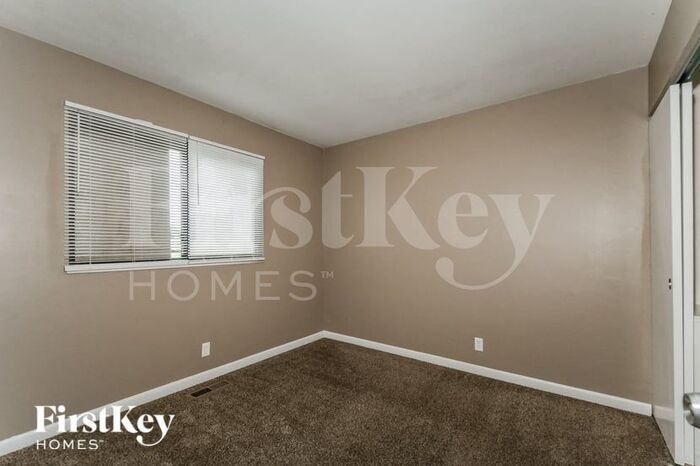 Building Photo - 3574 Norberg Dr
