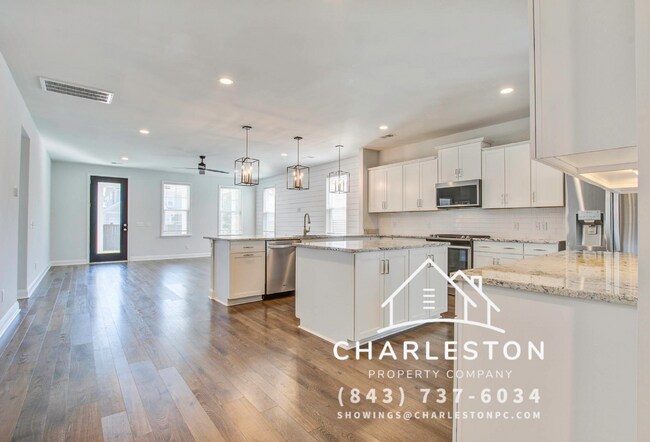 Building Photo - 612 Heartwood Ln