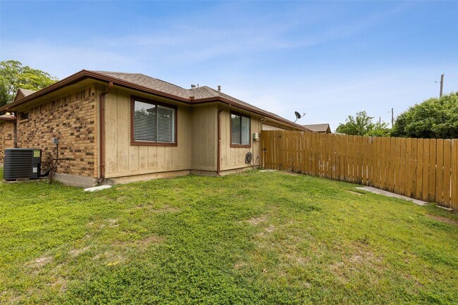 Building Photo - 4046 St Christopher Ln