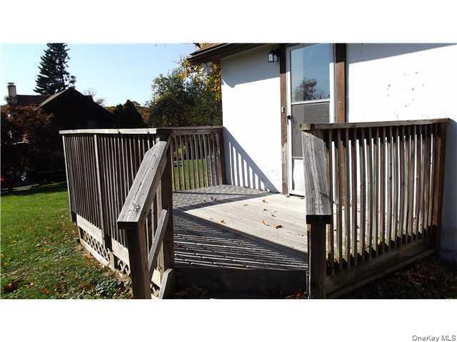 Building Photo - 809 Mt Airy Rd