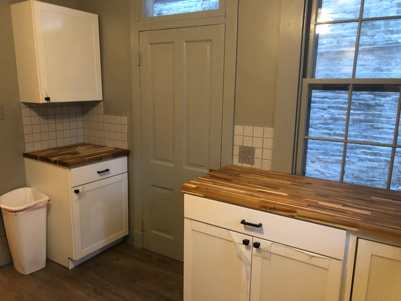 Building Photo - 229 S Market St