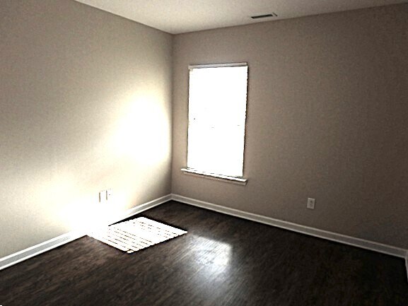 Building Photo - 248 Rolling Meadows Dr