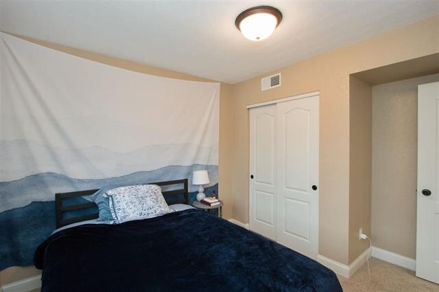 Building Photo - 100 Grandview Ct