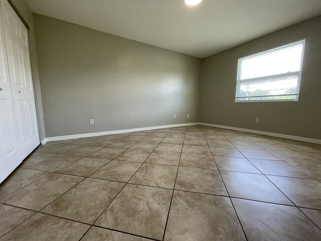 Building Photo - 2886 Harson Way
